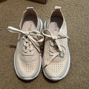 Ilse Jacobsen tulip tennis shoes.. European size 38
